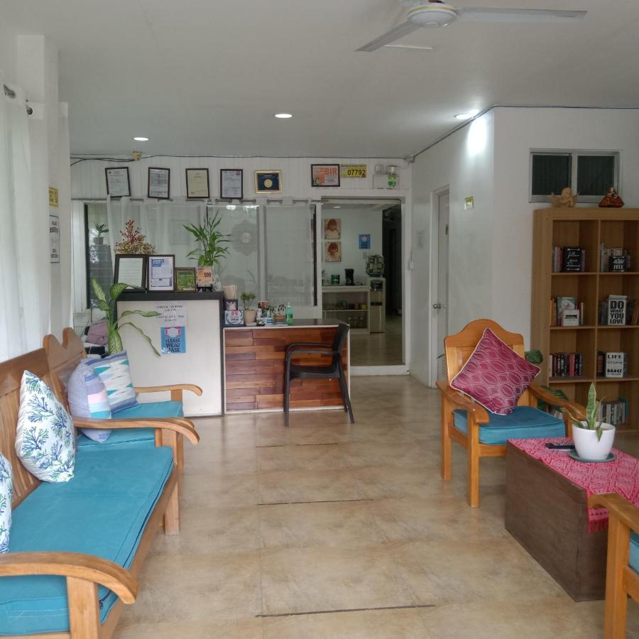 Amor'S Place Puerto Princesa ภายนอก รูปภาพ