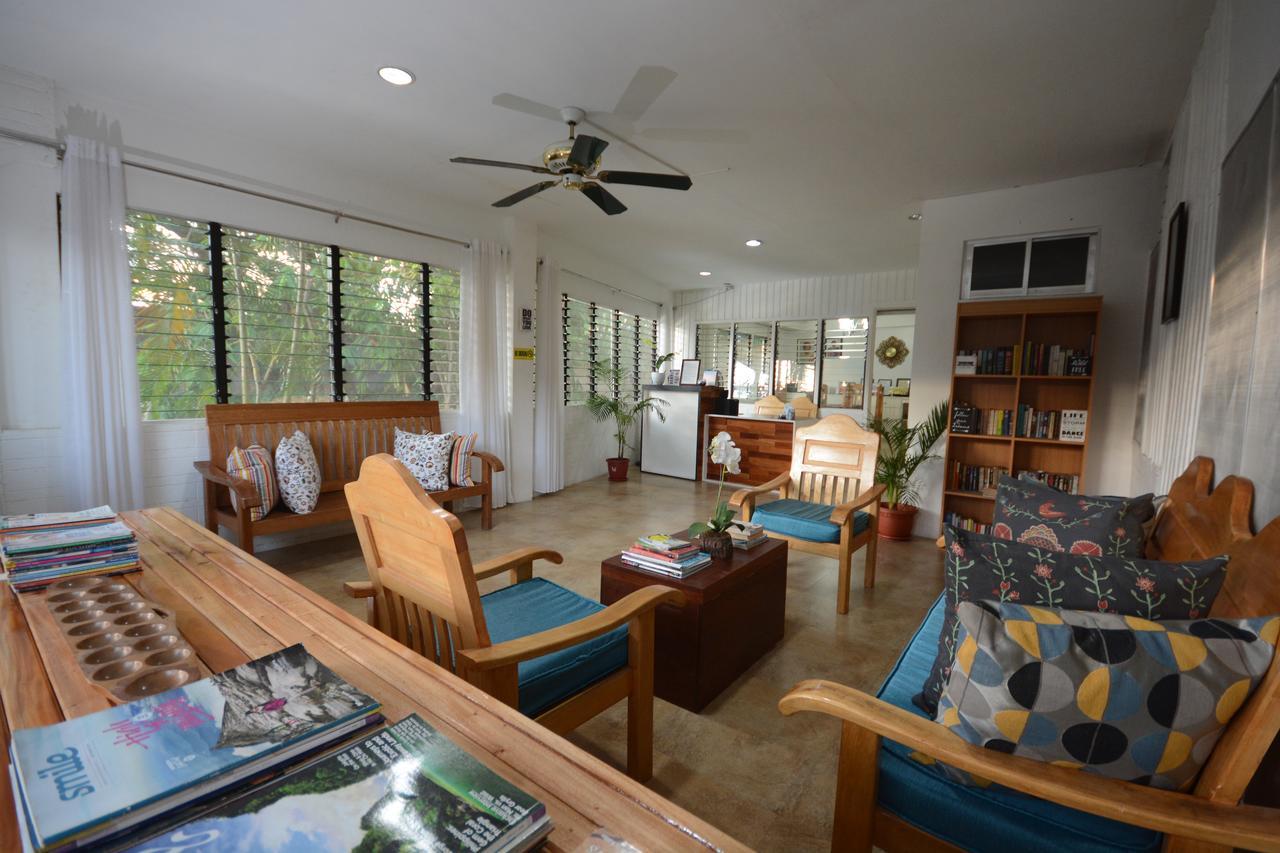 Amor'S Place Puerto Princesa ภายนอก รูปภาพ